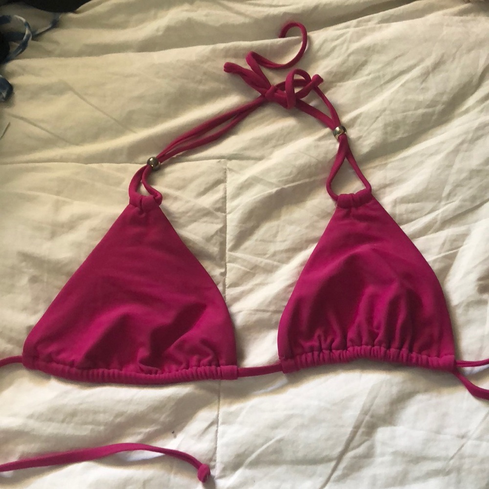 Pink bikini! - Picture 2 of 5